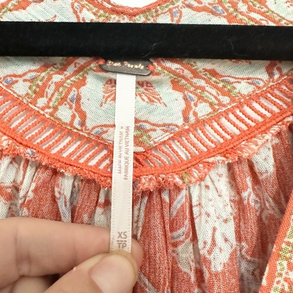 Free People Moonlight Dance Printed Tunic Top Size XS 100% Viscose boho indie - Picture 3 of 4